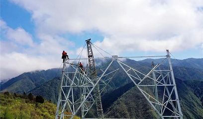 石特牌電力角鋼 領(lǐng)跑國內(nèi)銷量，鑄就電力工程堅(jiān)實(shí)脊梁